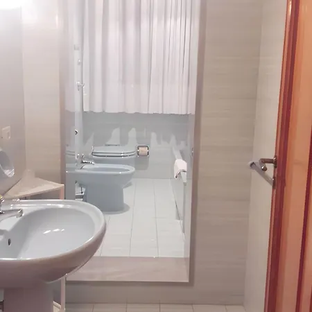 Spacious In + Ac Apartment Trapani